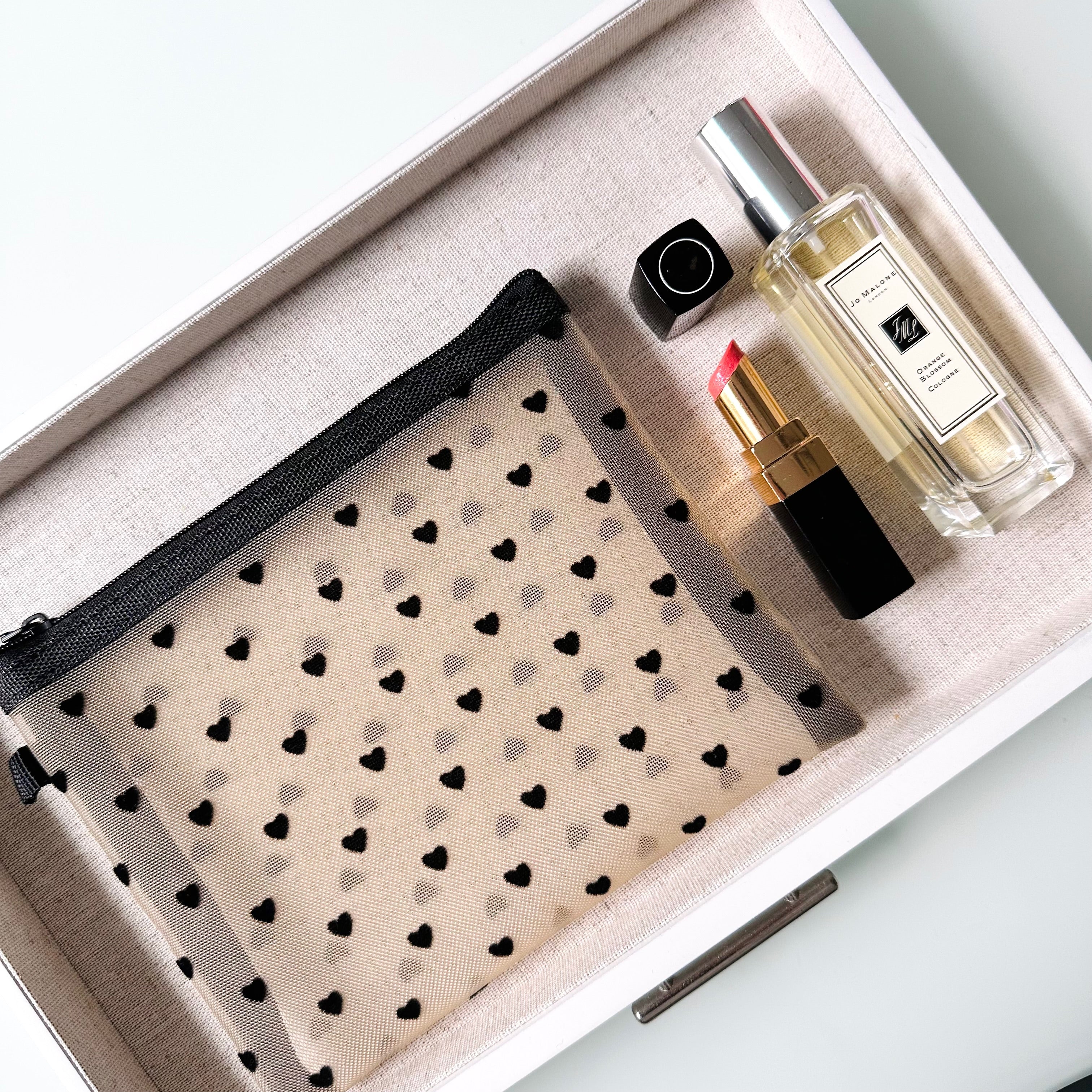 Catchall Love Mesh Pouch