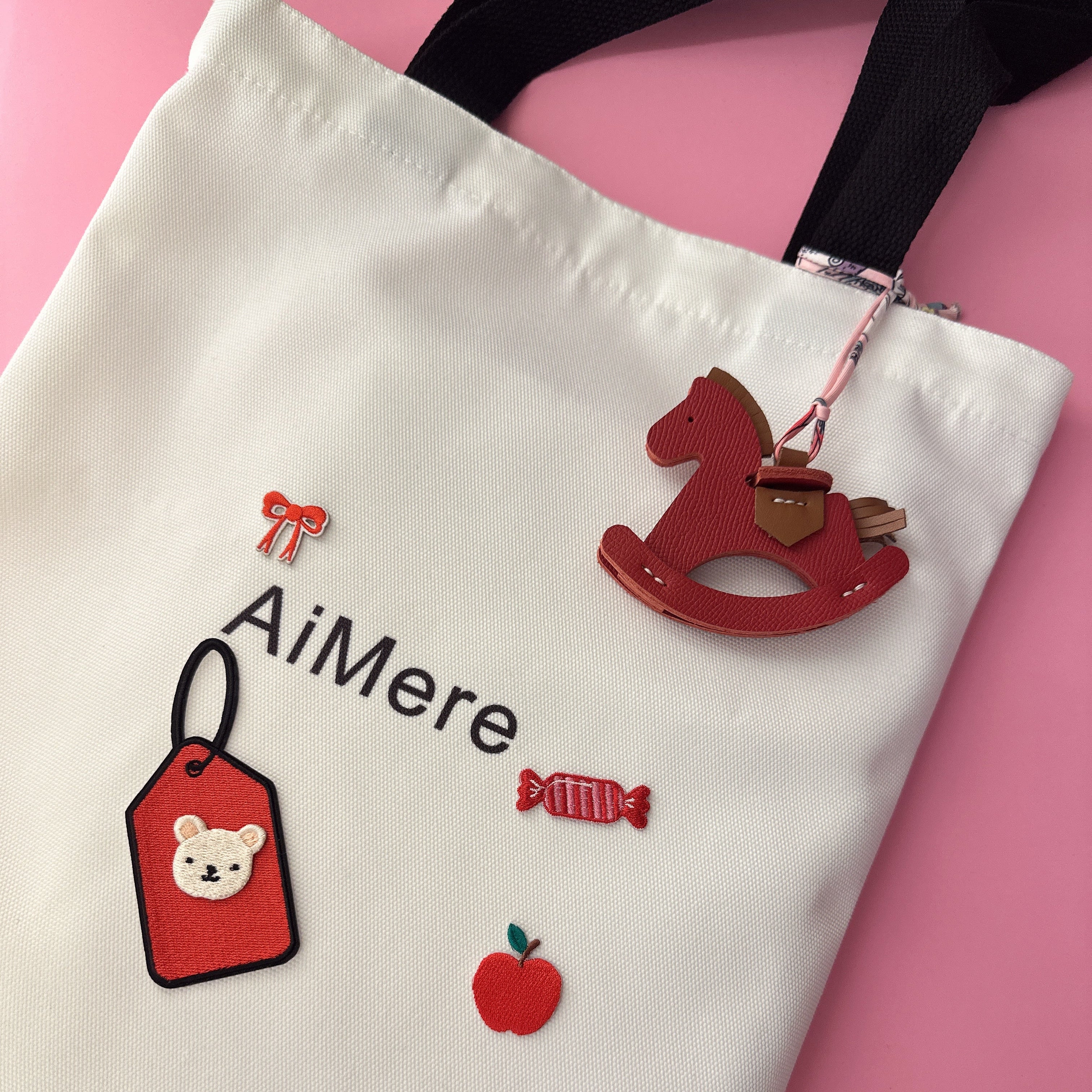 NEW: AiMeré Canvas Tote