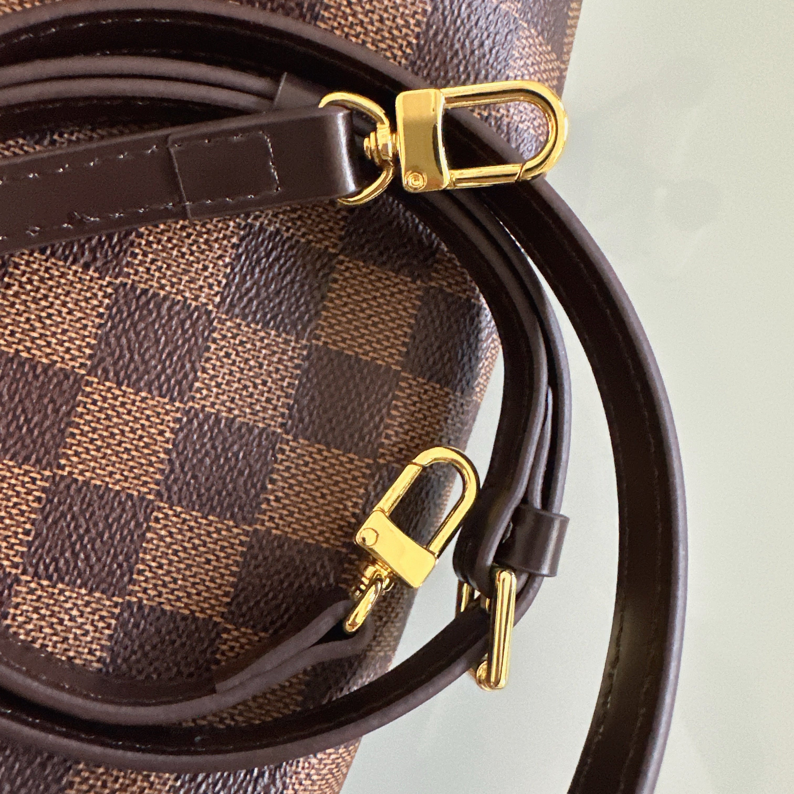 Adjustable Crossbody Leather Strap