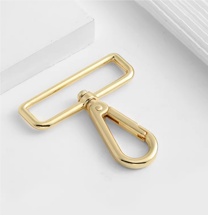 NEW: Charm Buckle Strap Converter (Evelyne)