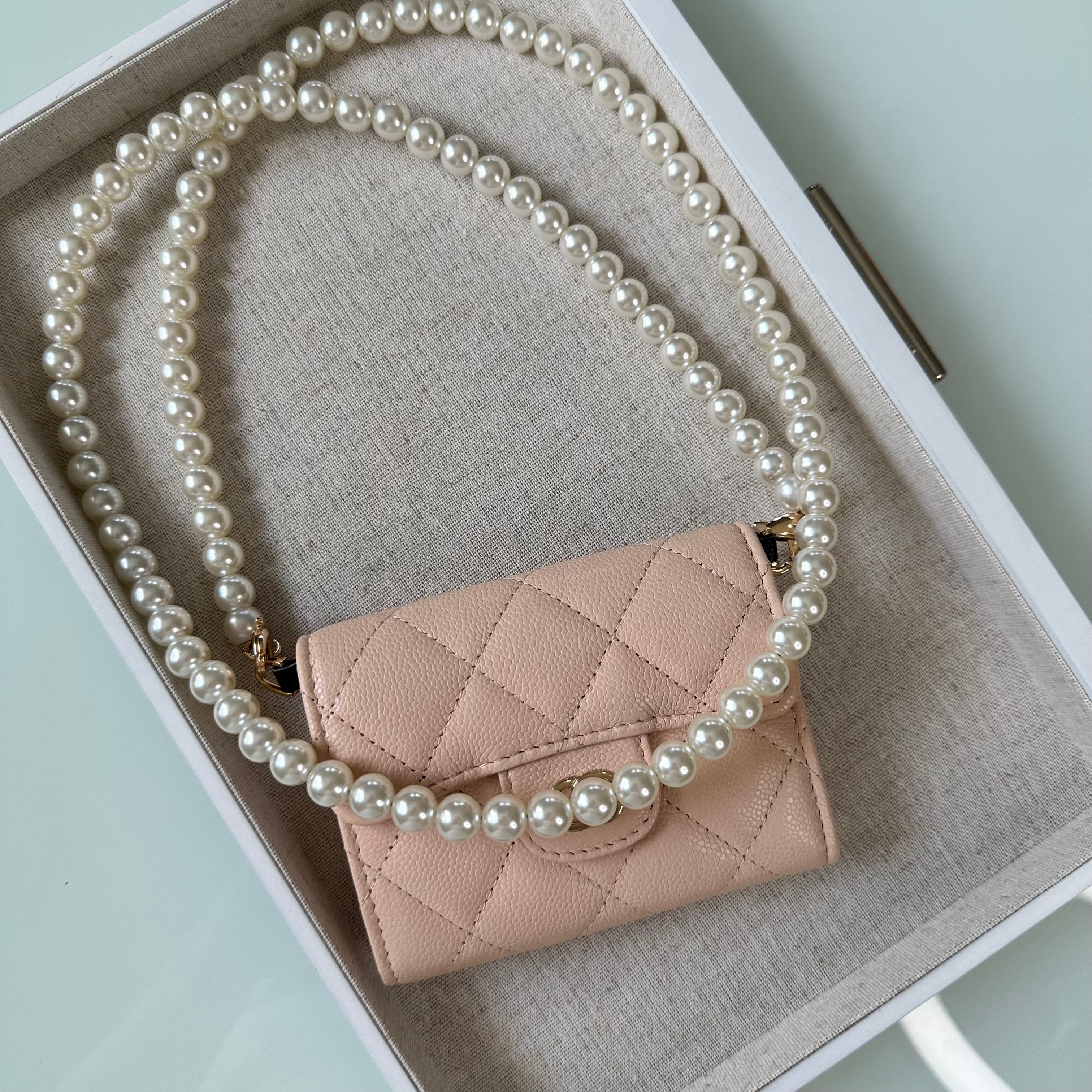 Steel Wired Pearl Strap