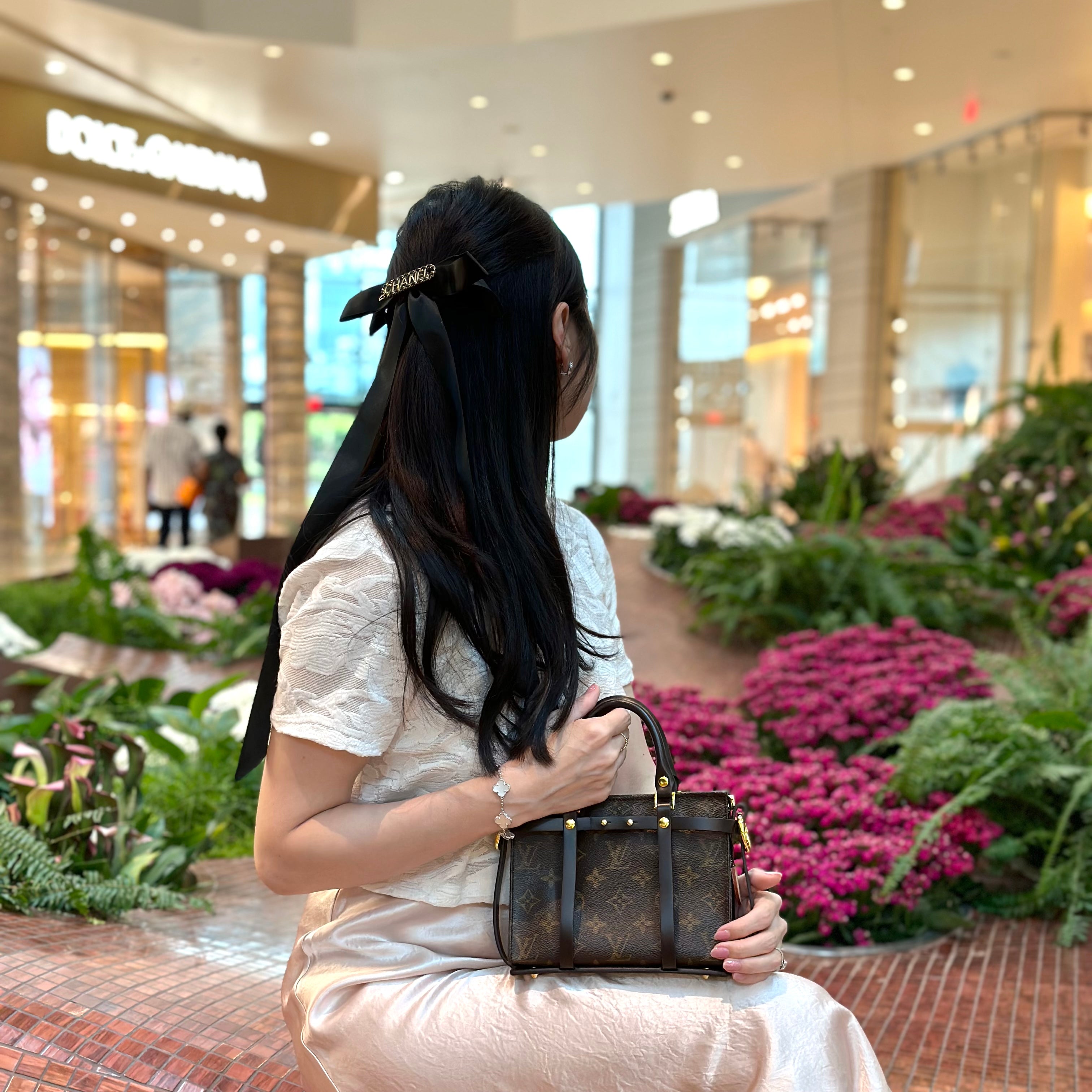 Toiletry Pouch Encasement Encasement L4 Aimere Luxury Collection