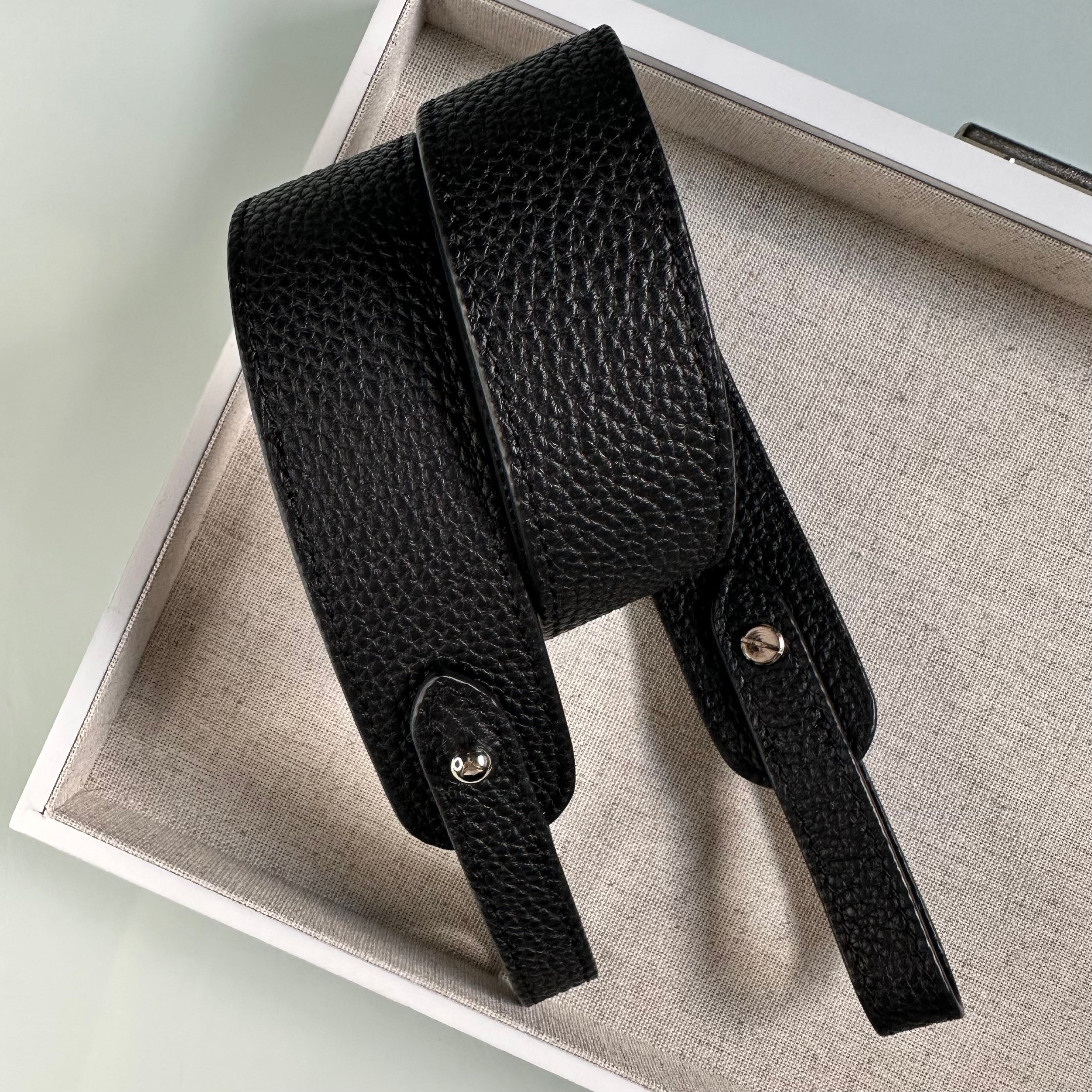 Free My Hands Leather Strap
