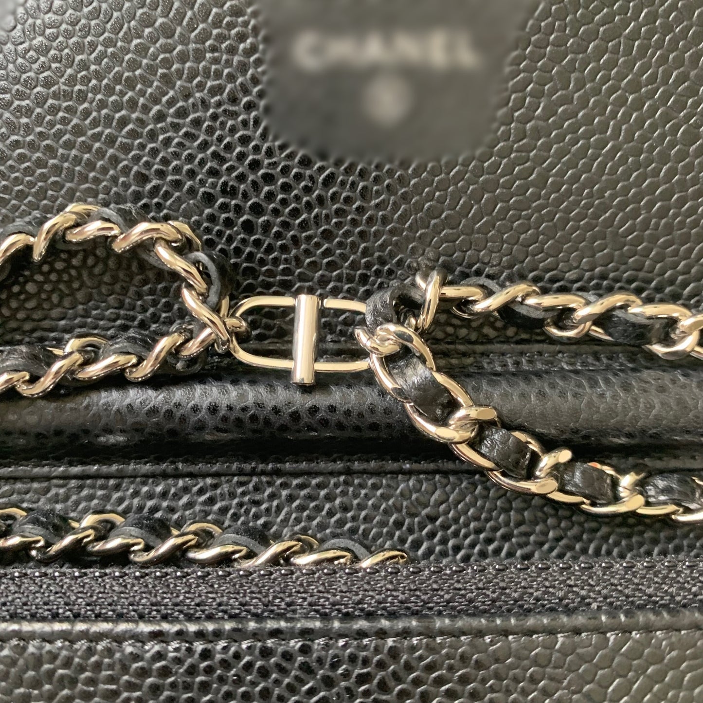 WOC's chain length adjustment clip
